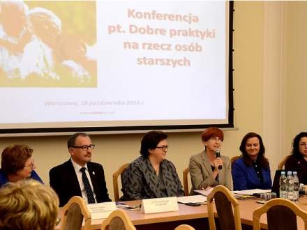 Konferencja "Dobre praktyki na rzecz osób starszych"
